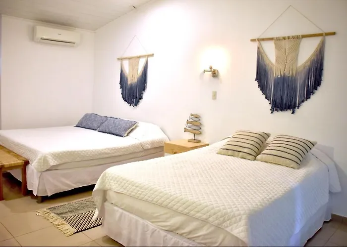 Refugio Surf Bed & Breakfast