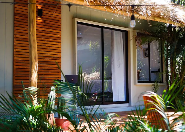Bed & Breakfast Refugio Surf Tamarindo