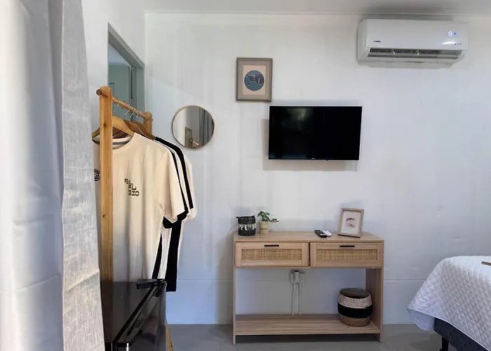 Refugio Surf Bed & Breakfast Tamarindo